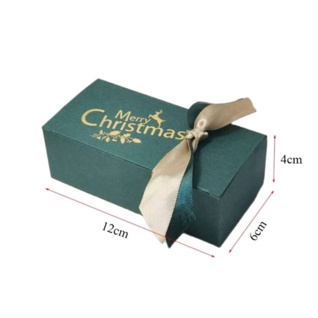 SCATOLINA BIANCA CON NASTRO BORDEAUX 12X6X4